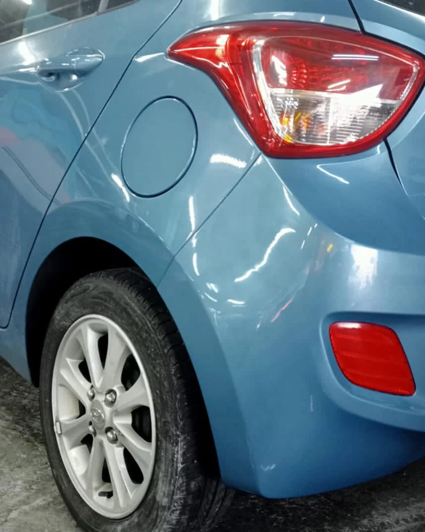 Hyundai i10 after rear paint repair